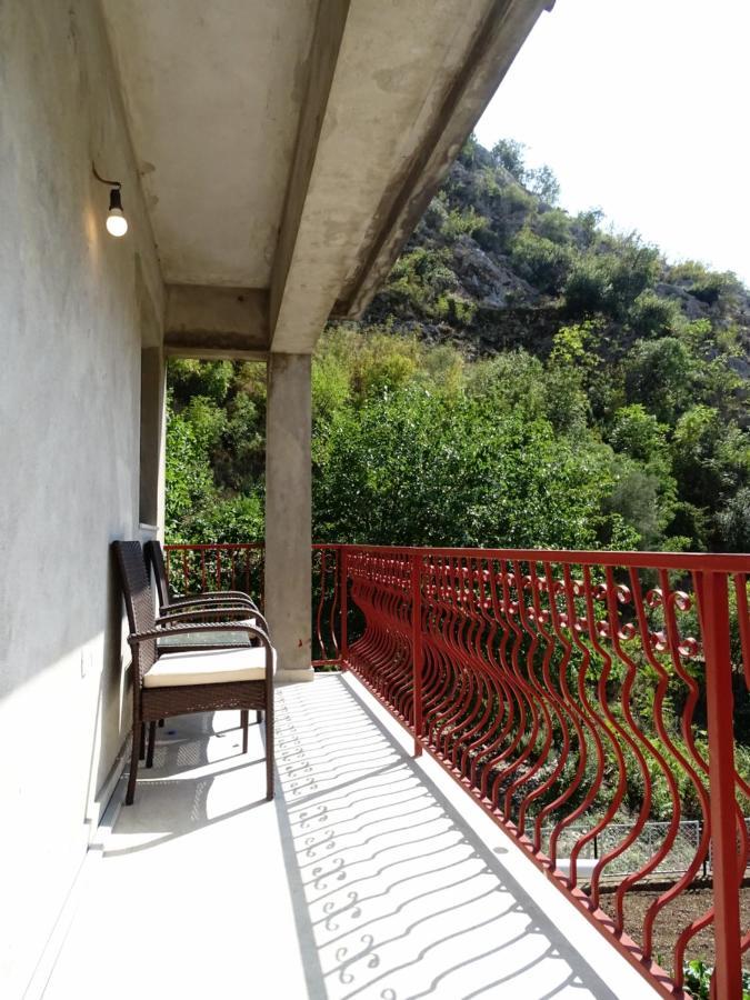 Clive Apartments Kotor Exterior photo